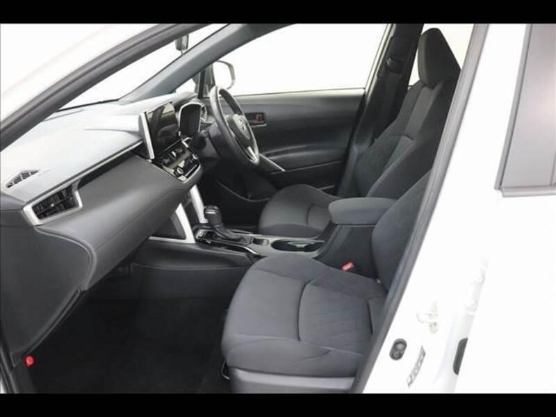 COROLLA CROSS