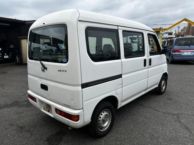 ACTY VAN