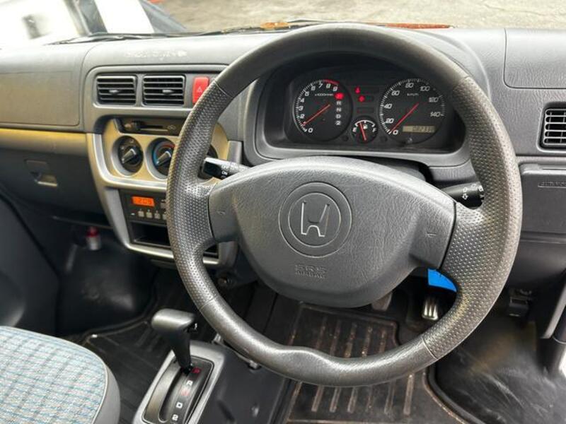 ACTY VAN