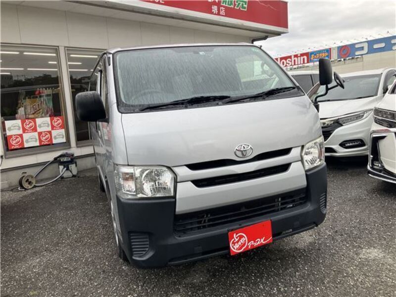 HIACE VAN