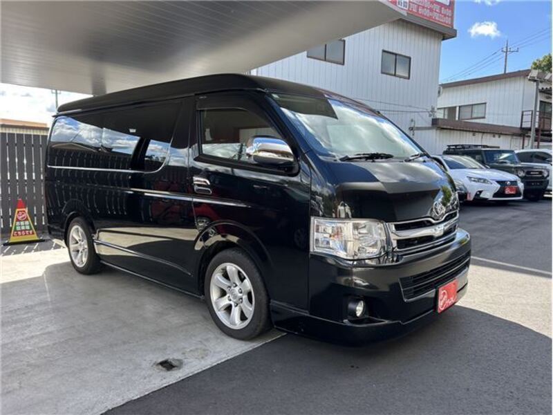 HIACE