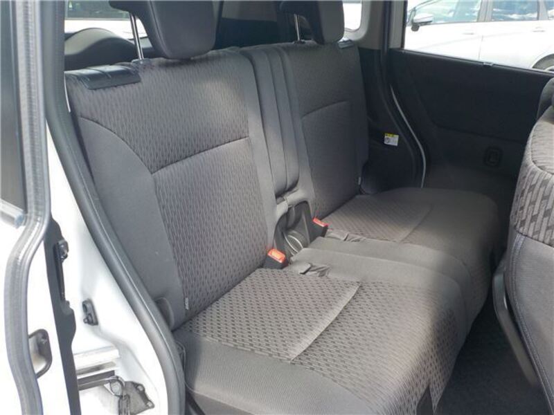 DELICA D2