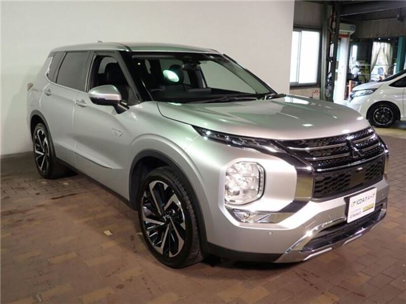 OUTLANDER PHEV