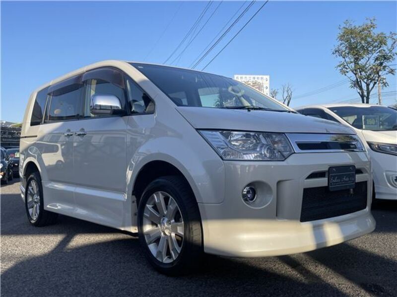 DELICA D5