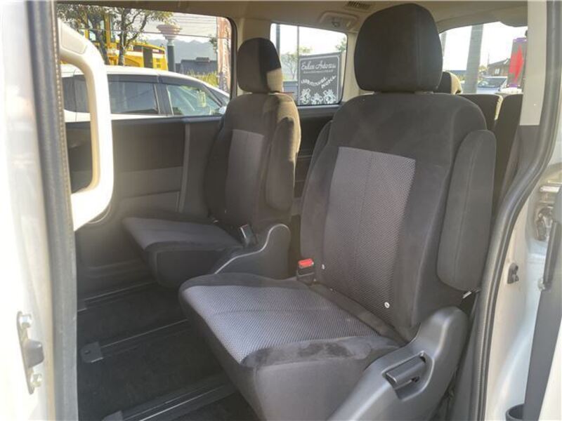 DELICA D5