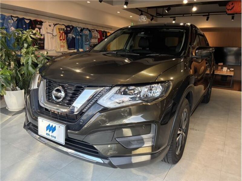 X-TRAIL-0