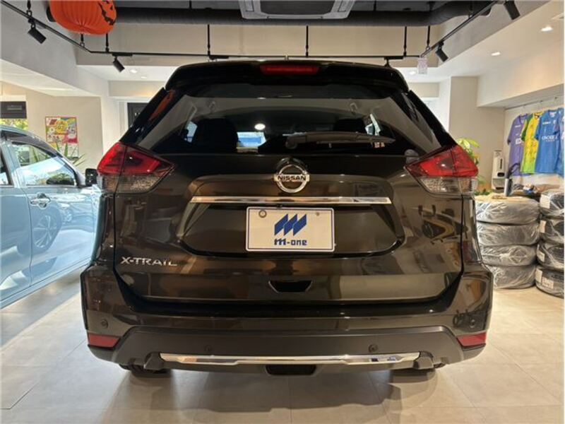 X-TRAIL