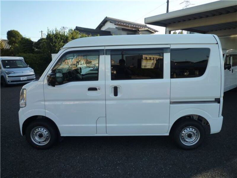 MINICAB VAN