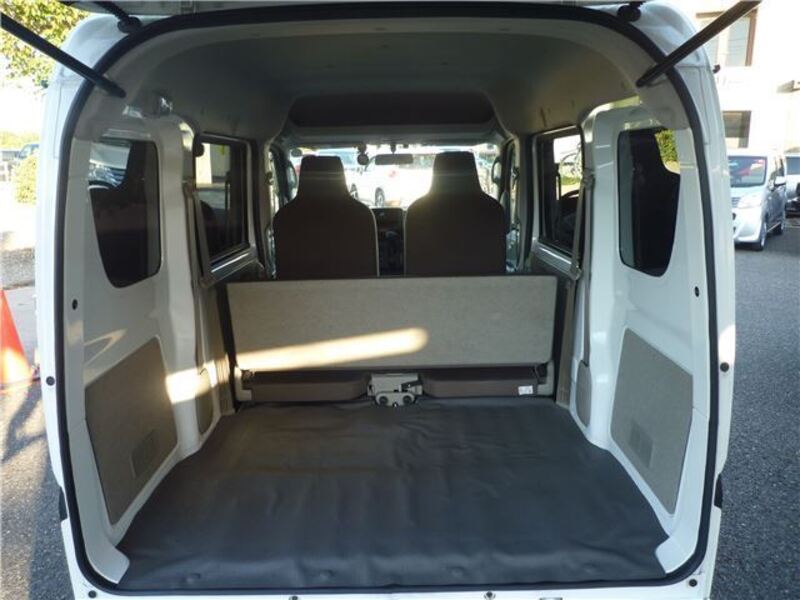 MINICAB VAN