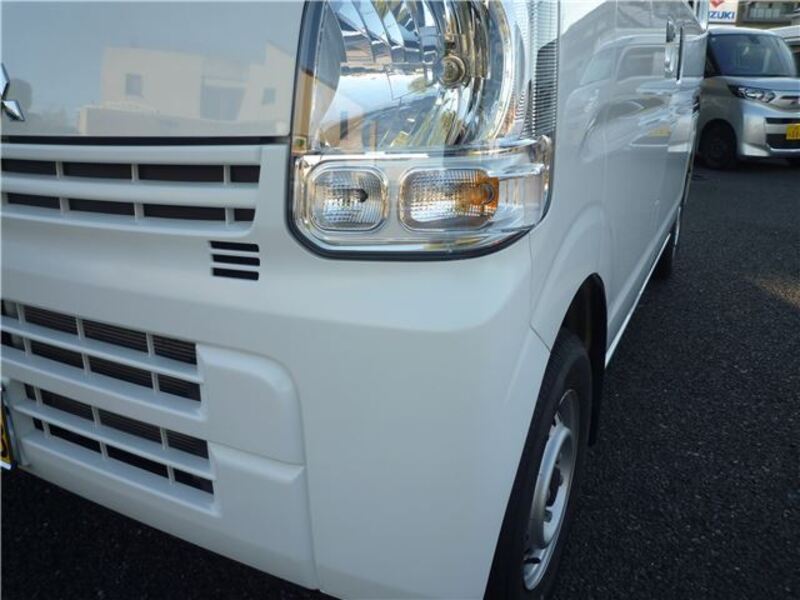 MINICAB VAN