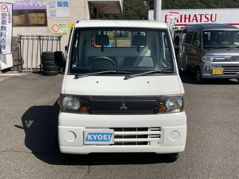 MINICAB TRUCK