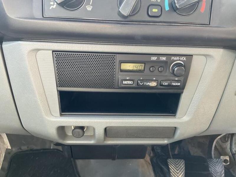 MINICAB TRUCK