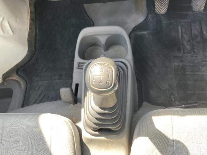 MINICAB TRUCK