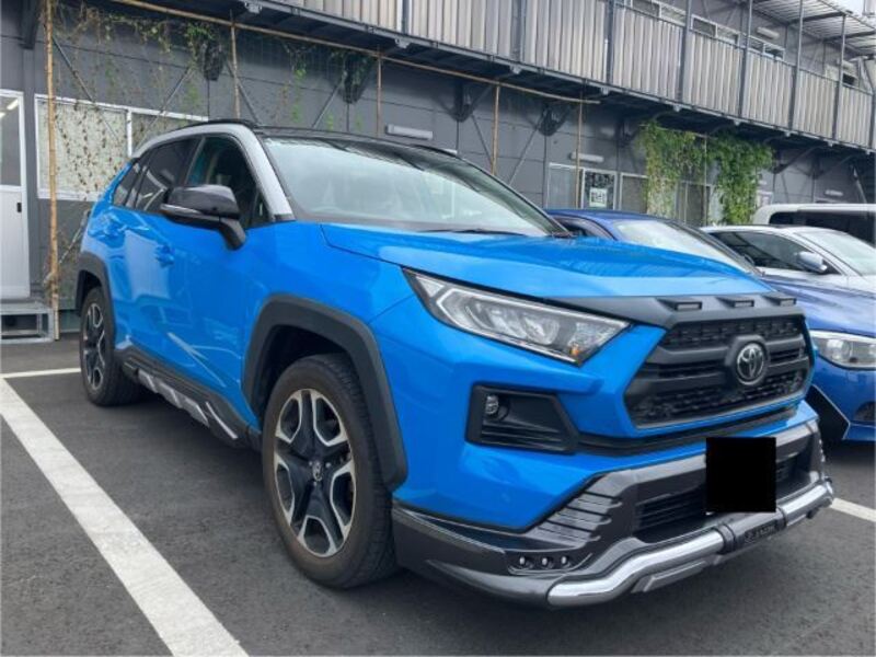 RAV4