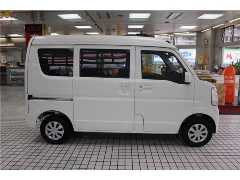 CLIPPER VAN