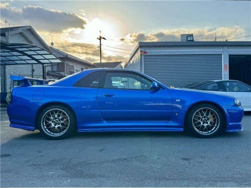 SKYLINE