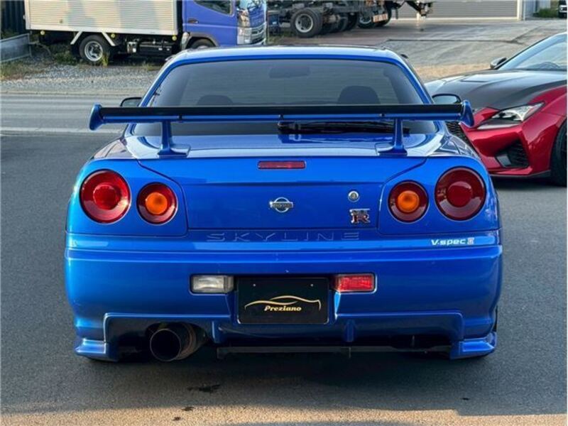 SKYLINE