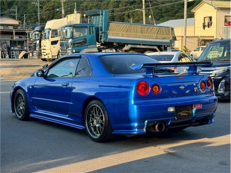 SKYLINE