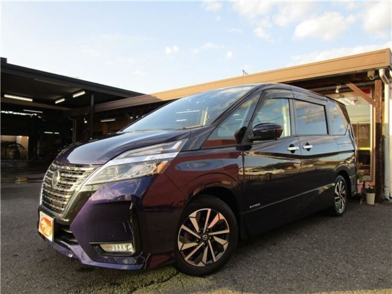 NISSAN SERENA