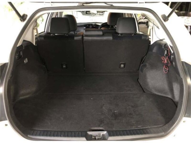 COROLLA FIELDER