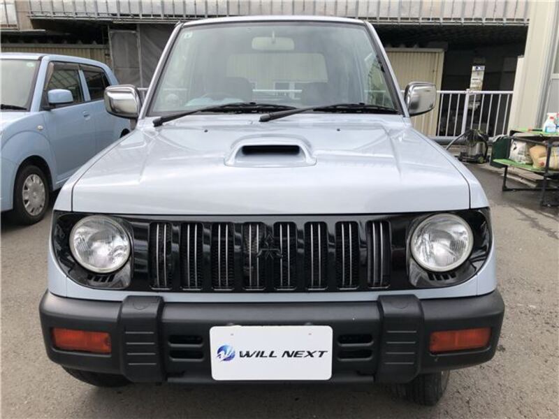PAJERO MINI