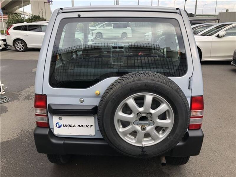 PAJERO MINI