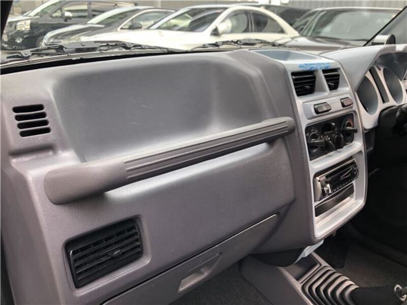 PAJERO MINI