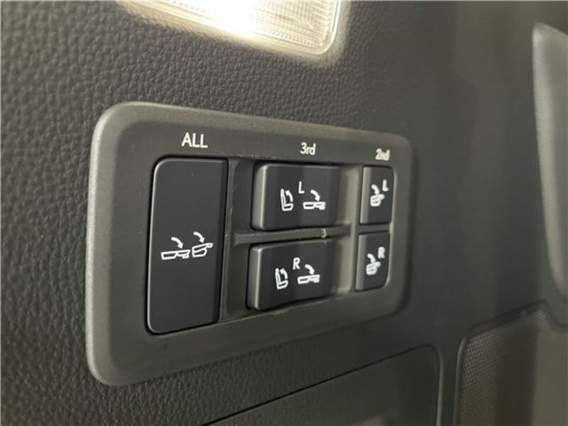 LX