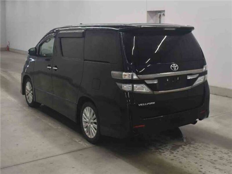 VELLFIRE