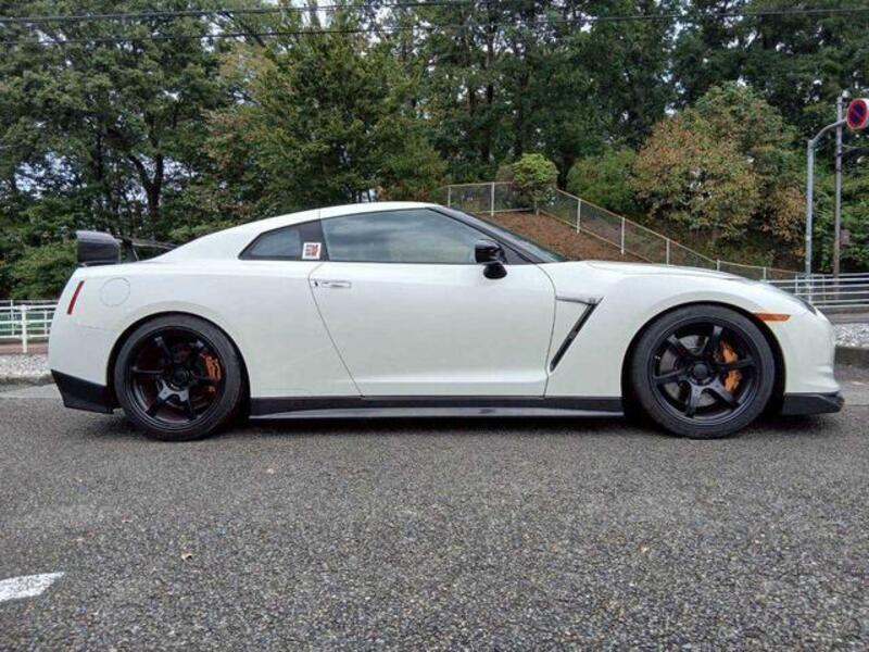 GT-R