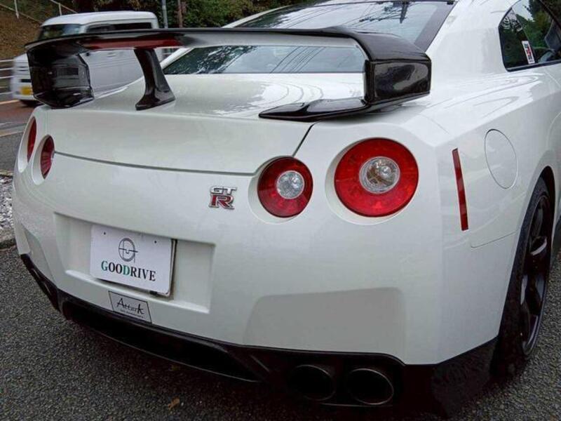 GT-R