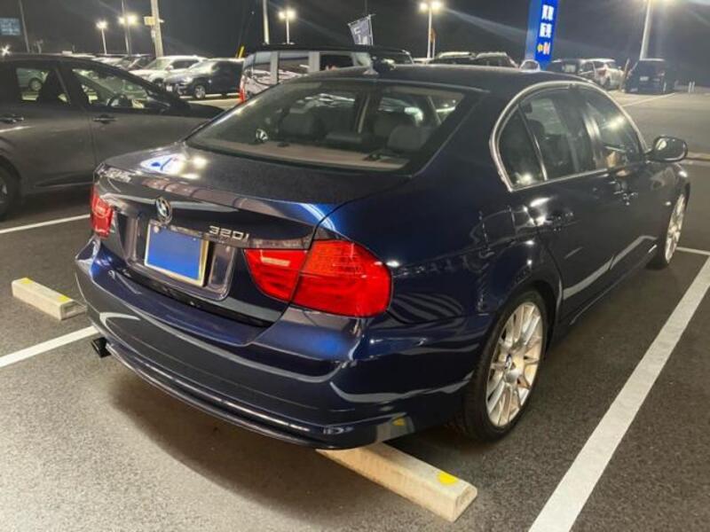 3 SERIES