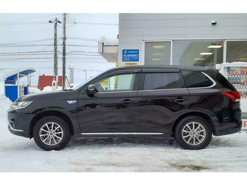 OUTLANDER PHEV