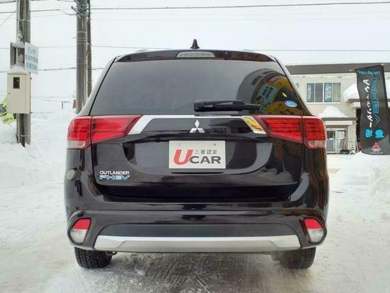 OUTLANDER PHEV