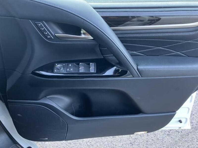 LX