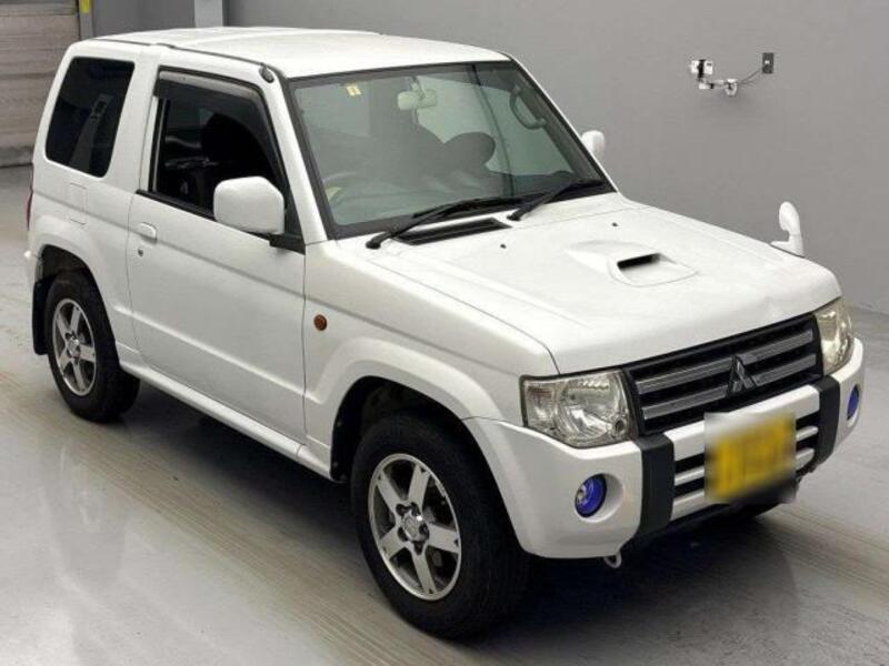 PAJERO MINI