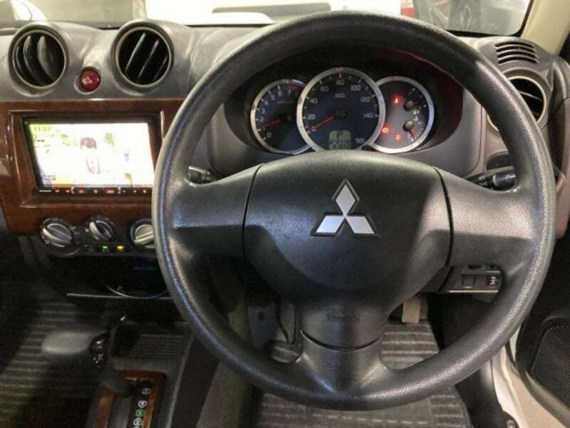 PAJERO MINI