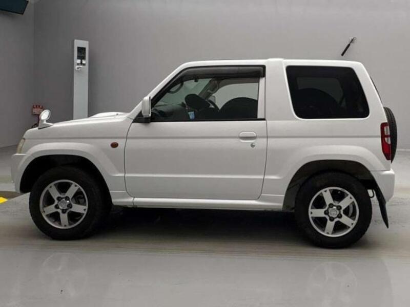 PAJERO MINI