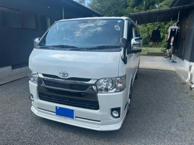 HIACE VAN