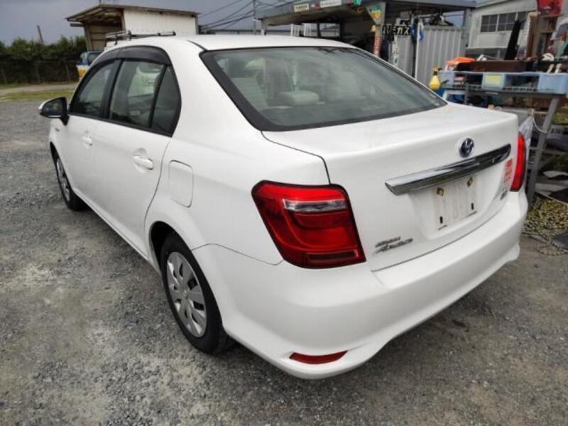 COROLLA AXIO