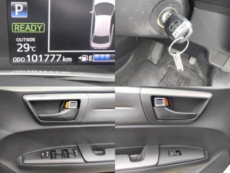 COROLLA AXIO