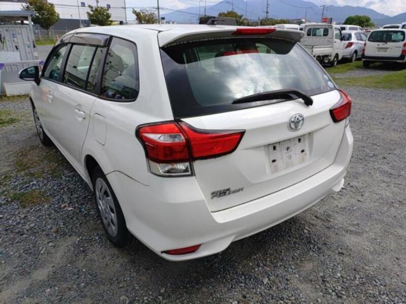 COROLLA FIELDER