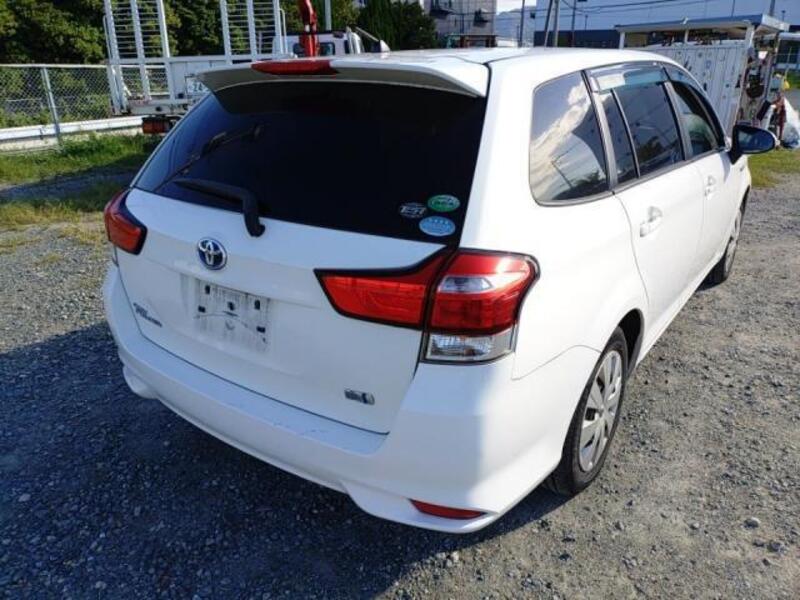 COROLLA FIELDER
