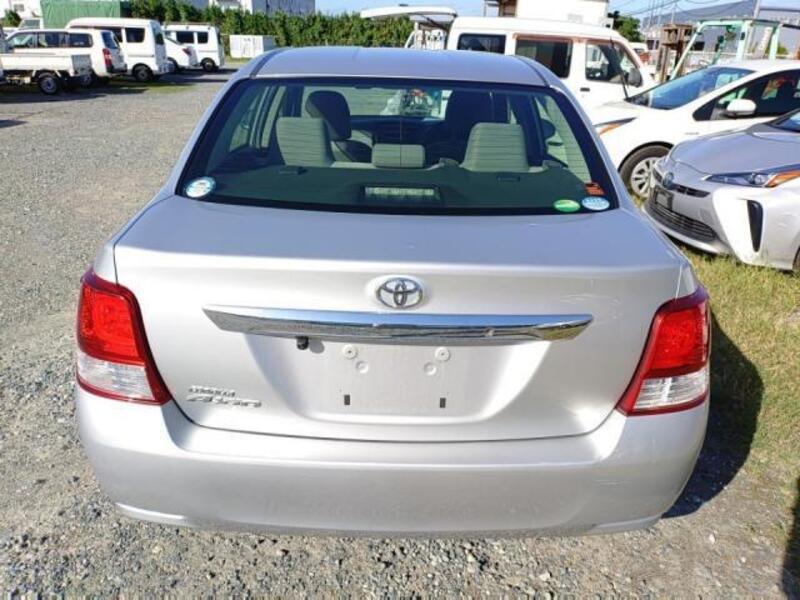 COROLLA AXIO