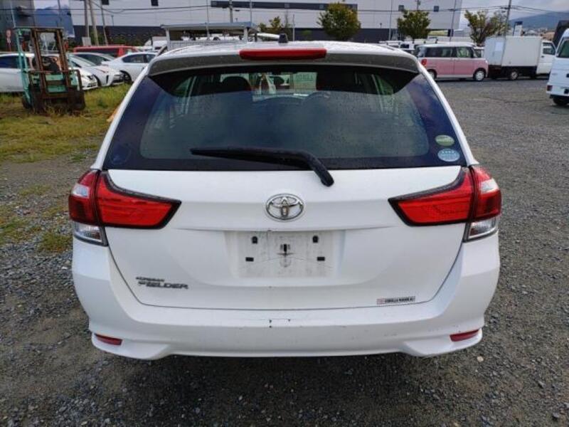 COROLLA FIELDER