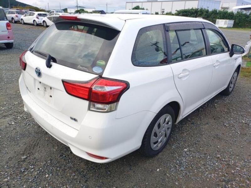 COROLLA FIELDER