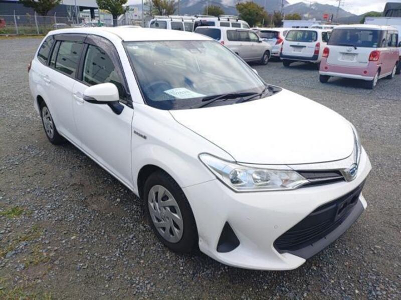 COROLLA FIELDER