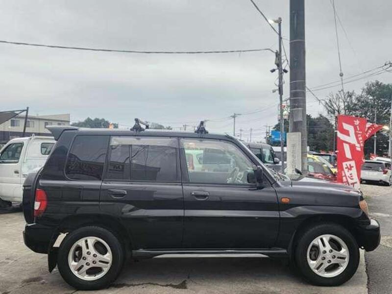 PAJERO IO