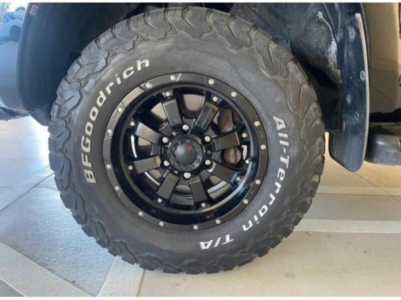 HILUX SURF