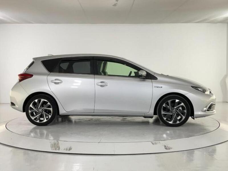AURIS